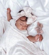 Load image into Gallery viewer, Oversized Topknot - Beige Waffle